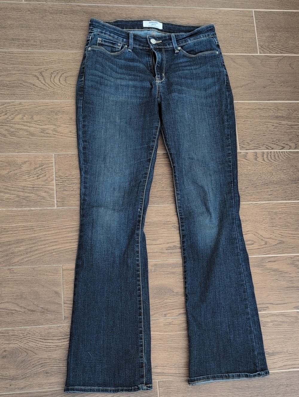 Levi's Denizen Dark Wash Women's Bootcut Jeans Size 27